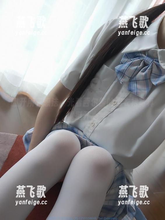 撇开所有想法，光看西尔酱的连衣裙写真就挺开心