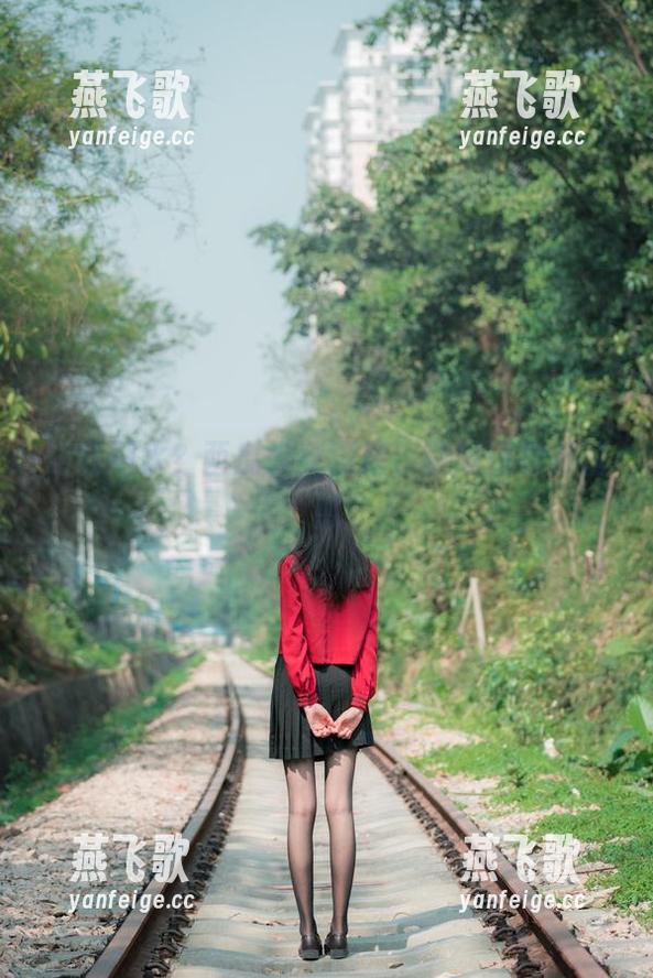 浴缸湖水？西瓜少女图册，散发迷雾和诱惑