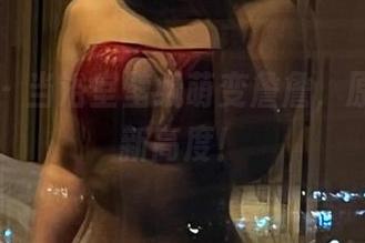 微密圈 – 当浴室壁纸萌变詹詹，原图秀出新高度！