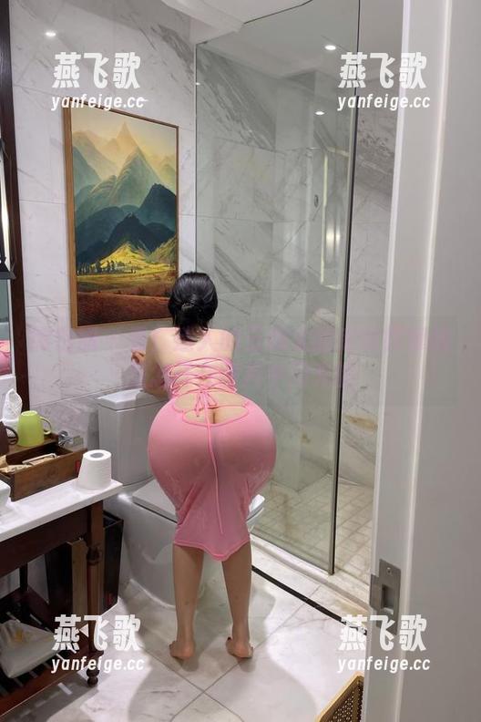 微密圈 - 看！迷人的五姨太的定制按摩椅是怎样在图片中闪光的