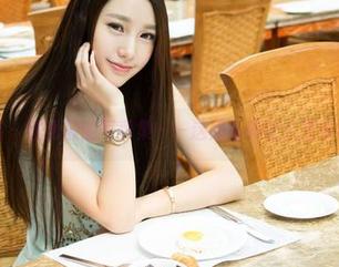 青豆客 – 程彤颜的写真集——这姐姐真让人想多看几眼