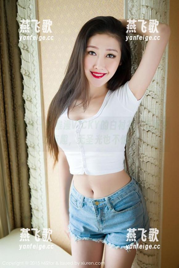 魅妍社-陈雅漫VICKY 魅妍社 - 陈雅漫VICKY的白衬衫,有图包才有趣,无圣光也不怕。
