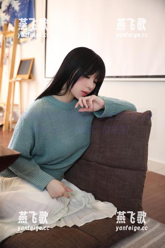看完鹿野希的红裙美图，决定走在街上也得带一丝“小心机”的精选！